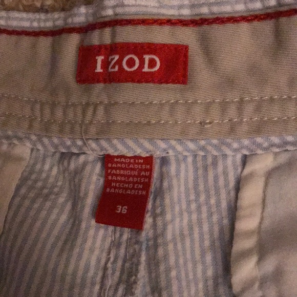 Izod seersucker shorts - Picture 3 of 4